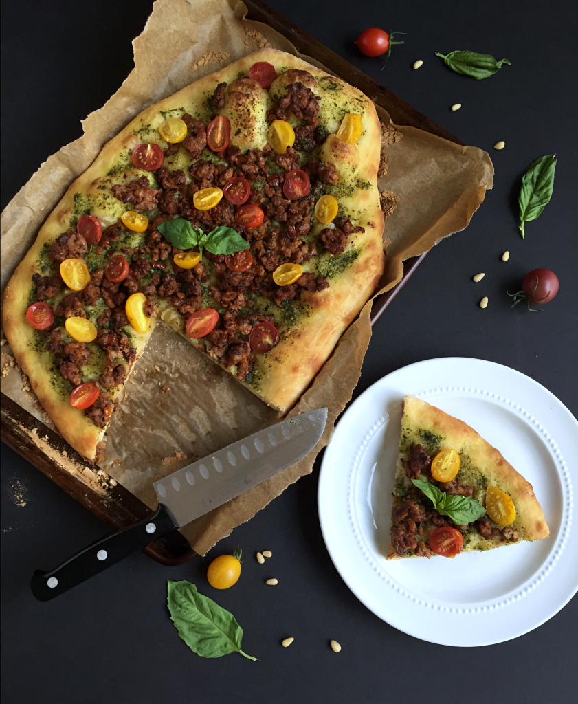 EASY Chicken Sausage Pesto Pizza! SO flavorful and perfect for your next pizza night! #dairyfree #recipe | Peach and the Cobbler