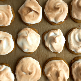 Pumpkin Toasted Marshmallow Cookies